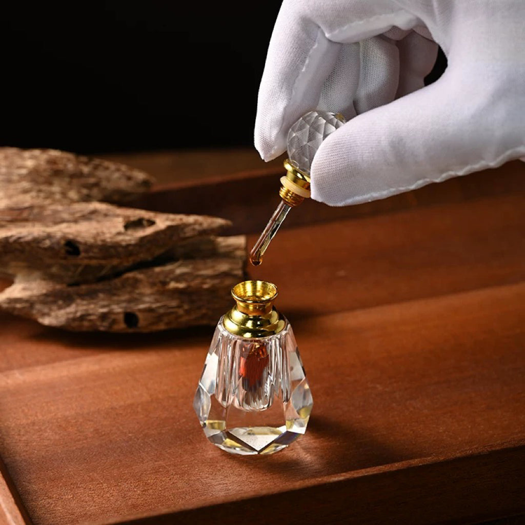 Baisonet 1ml agarwood essential oil, natural log Hainan agarwood essential oil aromatherapy